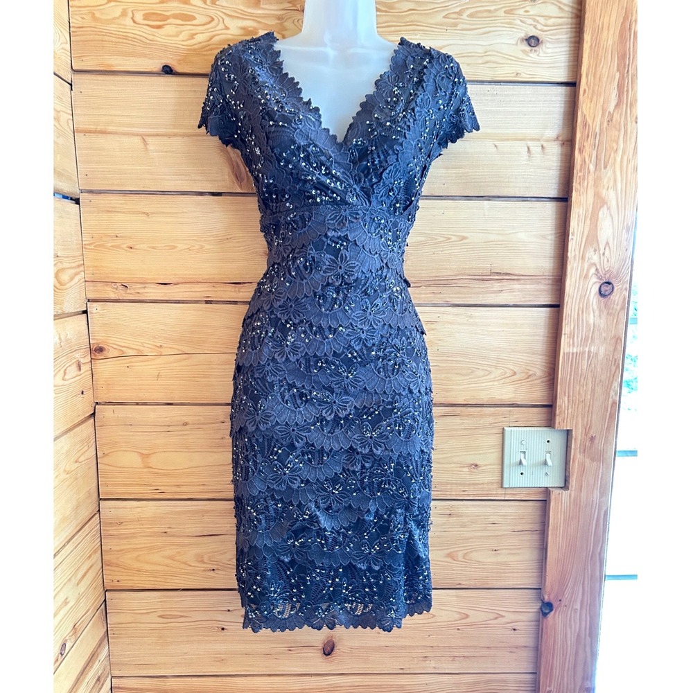 Le Chateau Gunmetal Grey Beaded Lace Tiered V-Neck Sheath Dress XS NWT MOTG MOTB
